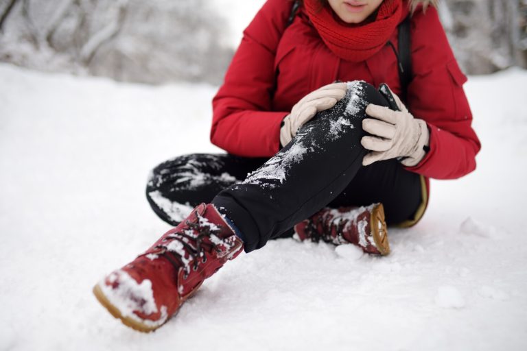 Ausrutsch- und Sturzunfälle: So kommen Sie verletzungsfrei durch den Winter