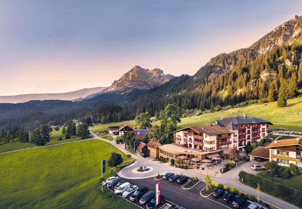 Hotel Bergblick in Grän im Tannheimer Tal: Ankommen, eintreten und wohlfühlen!